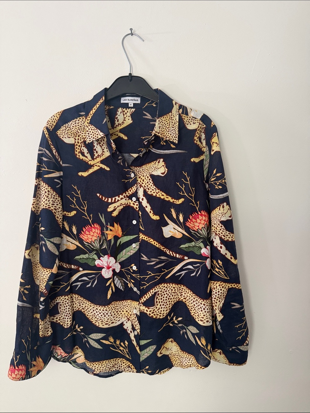 Las Surenas Cheetah & Floral Print Navy Women’s Button-Up Shirt M